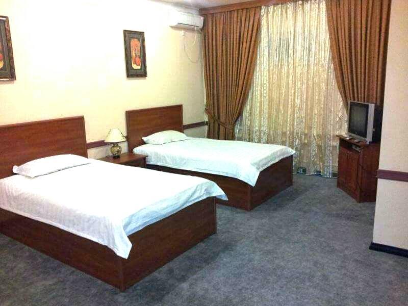 Hotel Grand Royal Jizzax Екстериор снимка